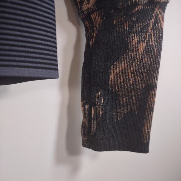 Champion Black Zip Hoodie with Tan Leaf Print - Picture 11 of 11